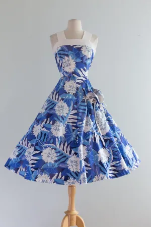 1940's KAMEHAMEHA Cotton Hawaiian Dress With Full Skirt and Cute Pocket / Waist 25
