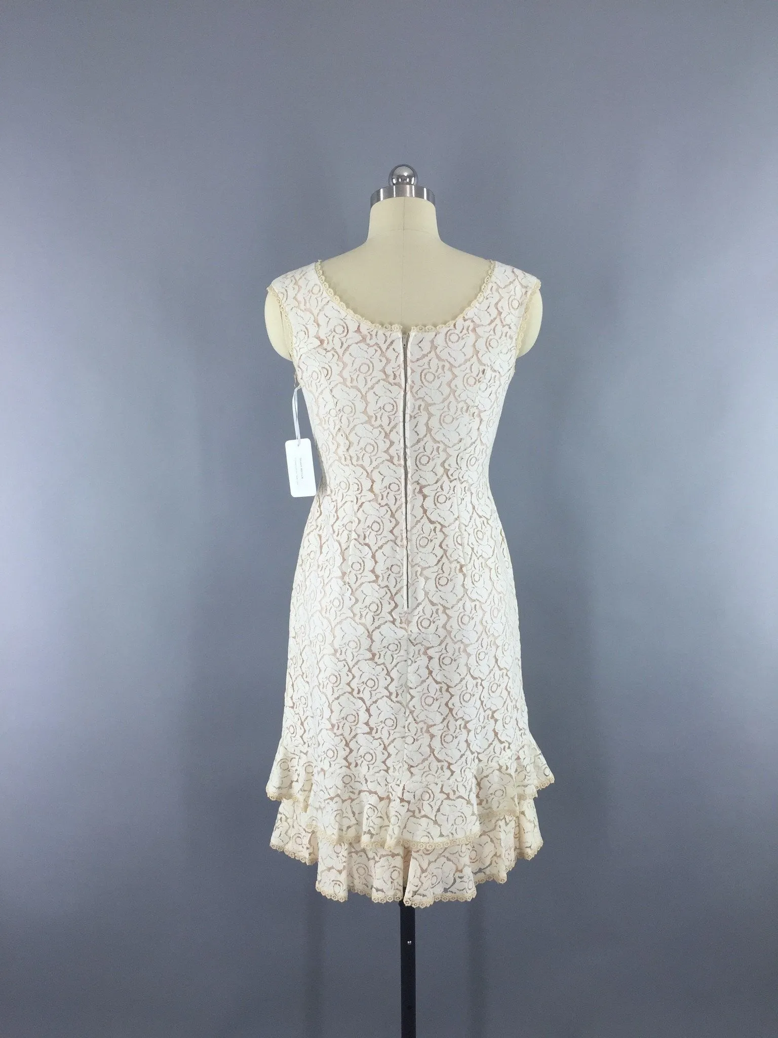 1950s Vintage Ivory Blush Lace Illusion Dress