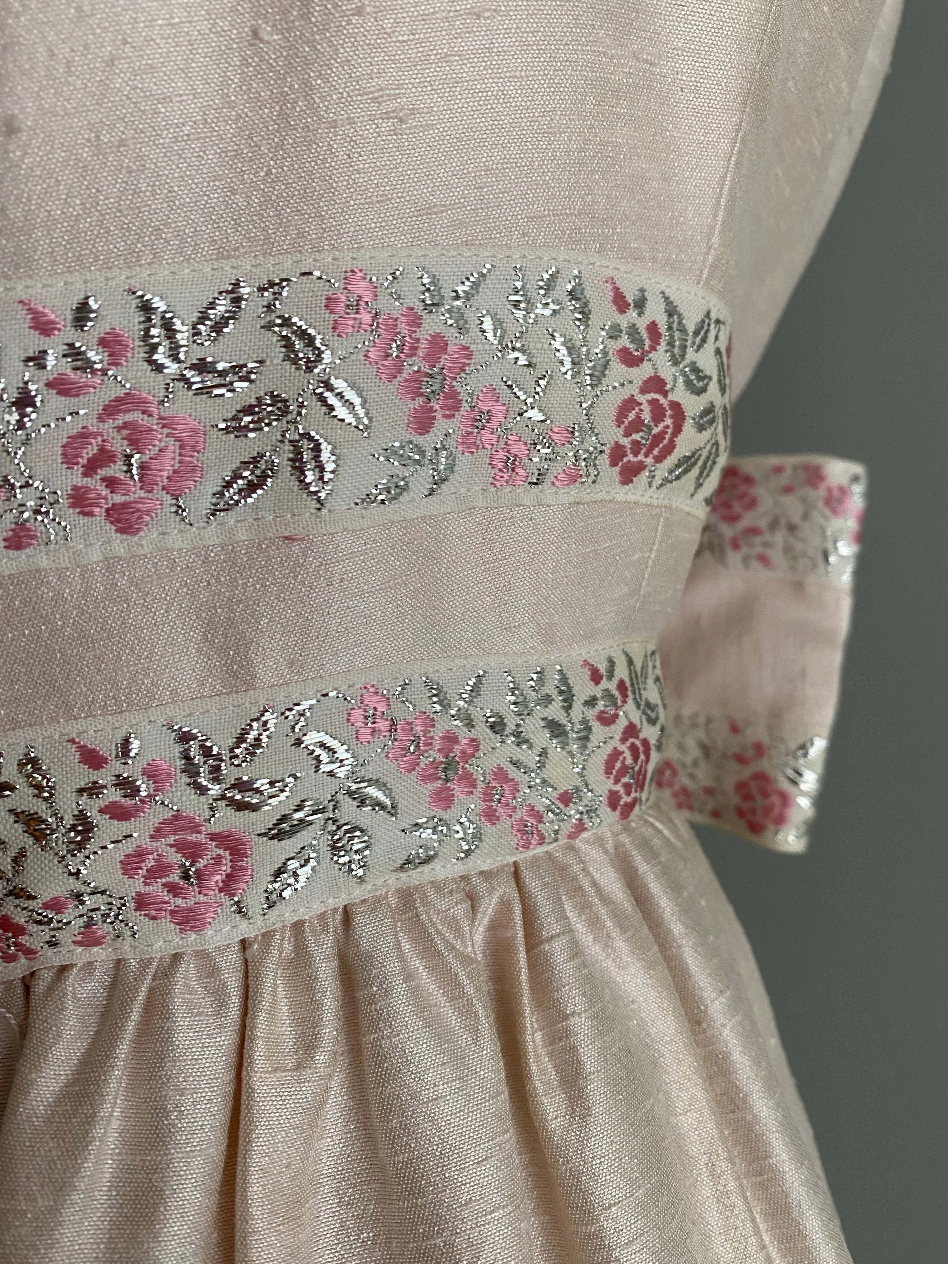 1960's Little Pink Cocktail Dress With Silver Trim And Bow / XS