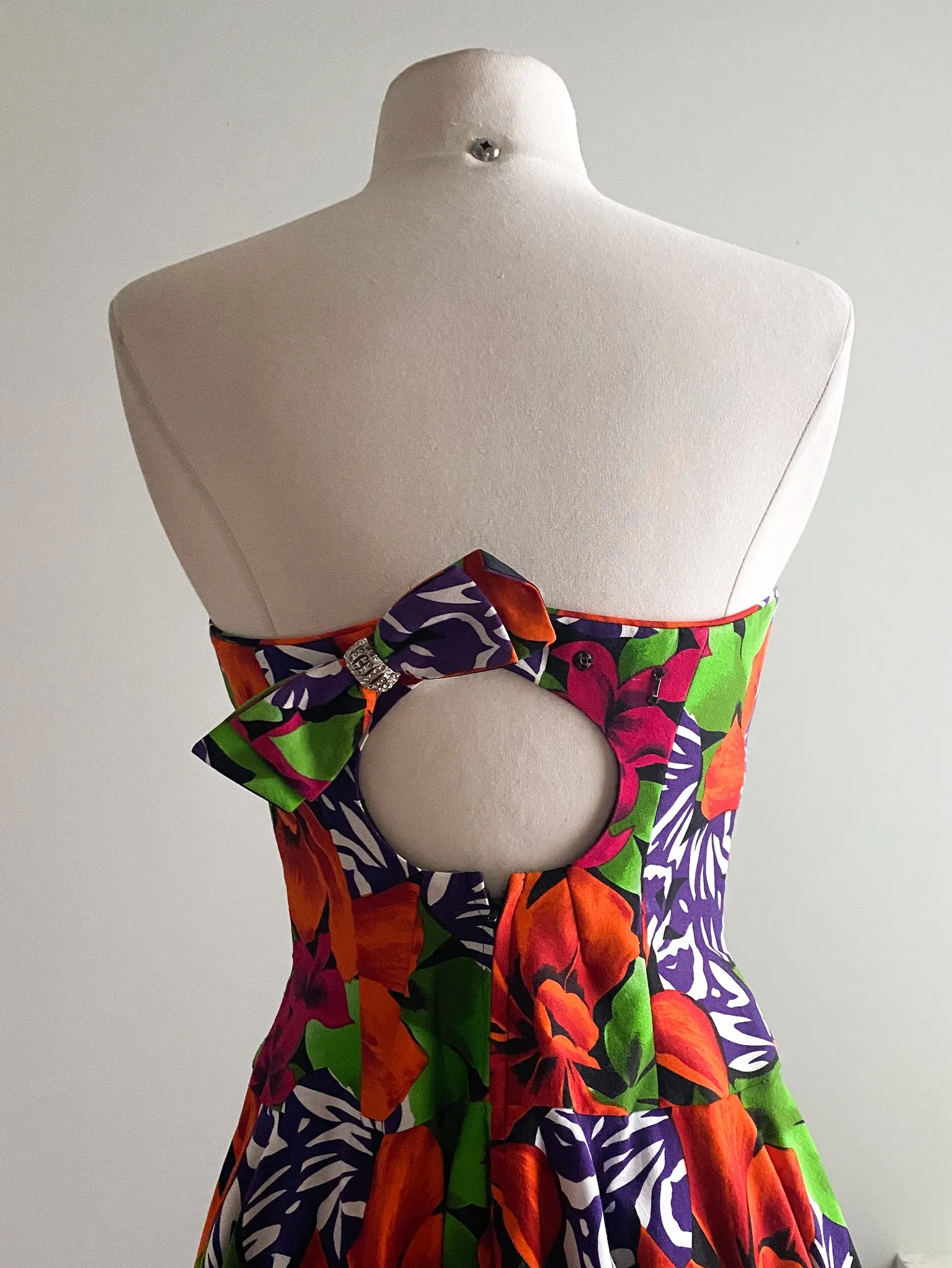 1980's AJ Bari Tropical Floral Print Cotton Party Dress / Sz S