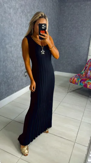 7757 Ribbed knit sleeveless dress