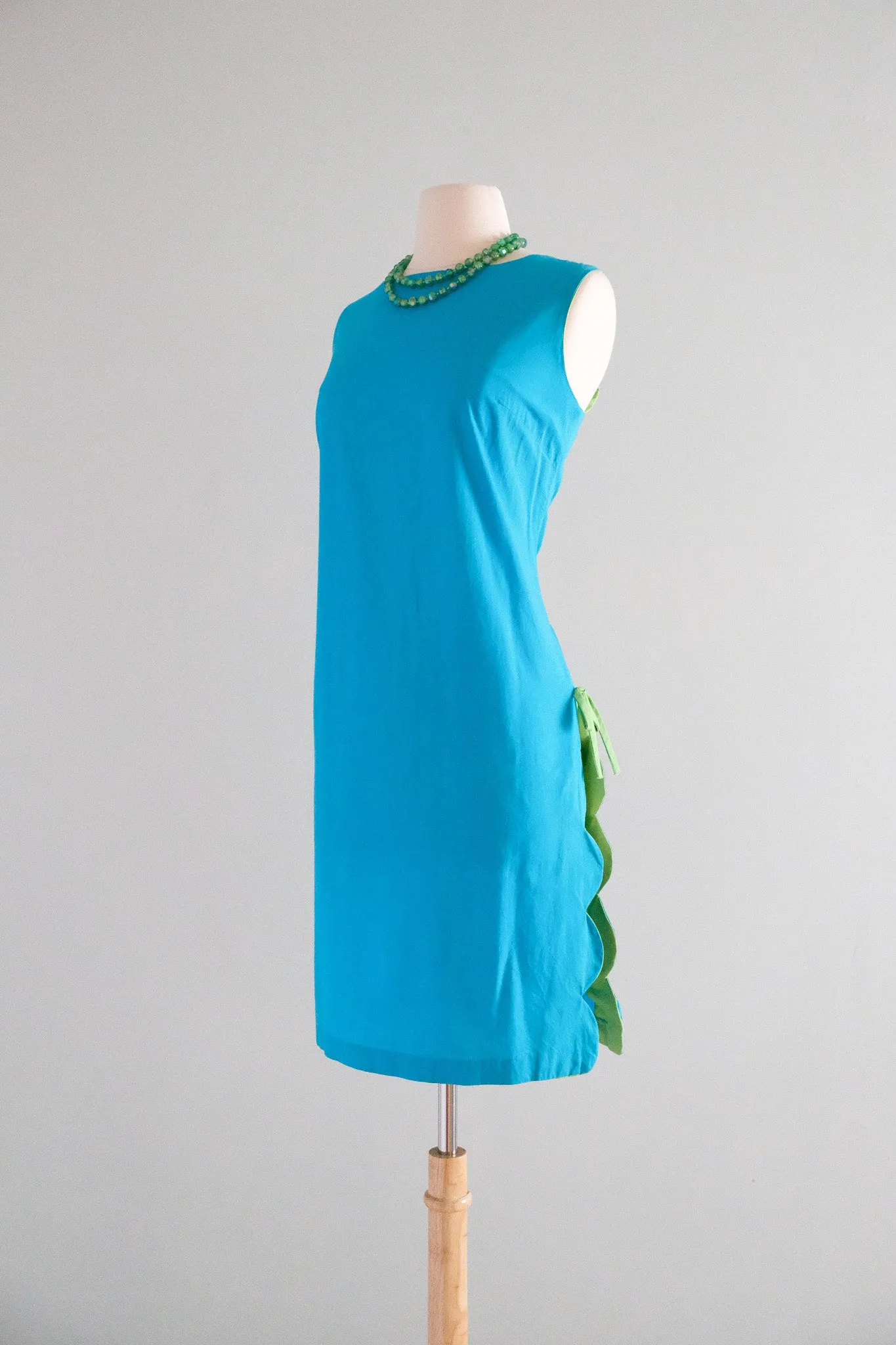 Adorable 1960's Turquoise Blue & Green Cotton Shift / Sz ML