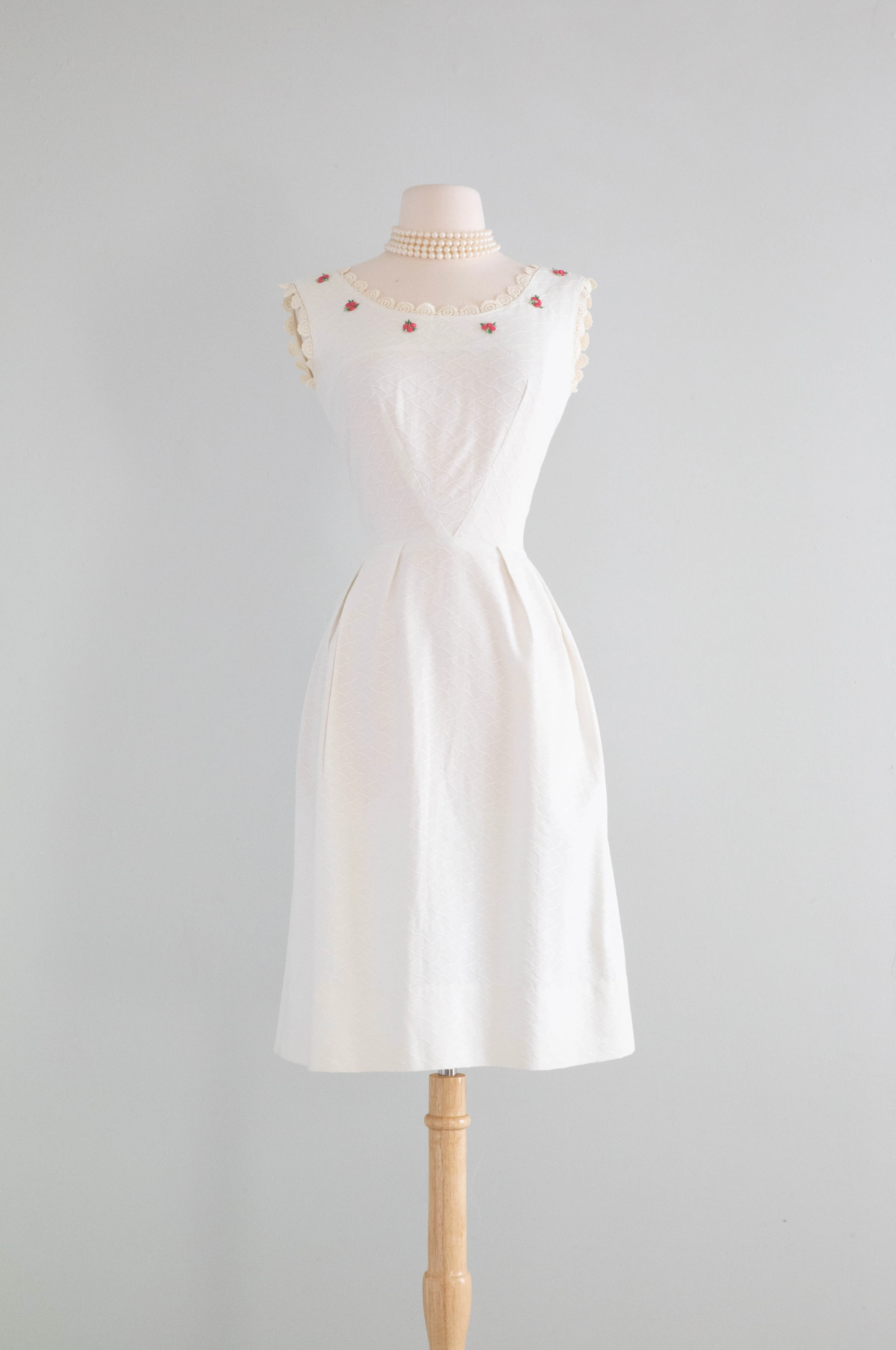 Adorable 1960's White Cotton Special Occasion Dress / Medium