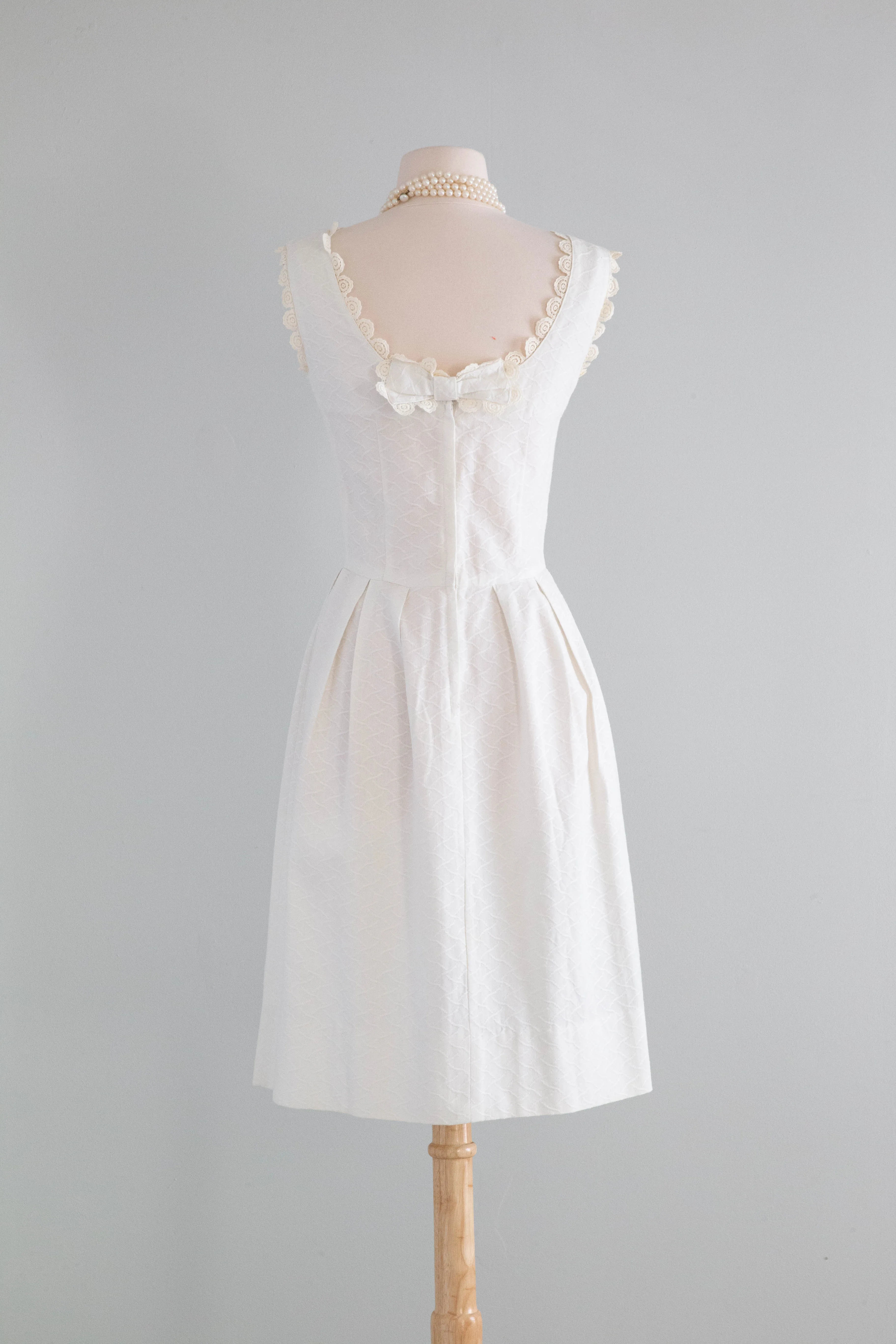 Adorable 1960's White Cotton Special Occasion Dress / Medium