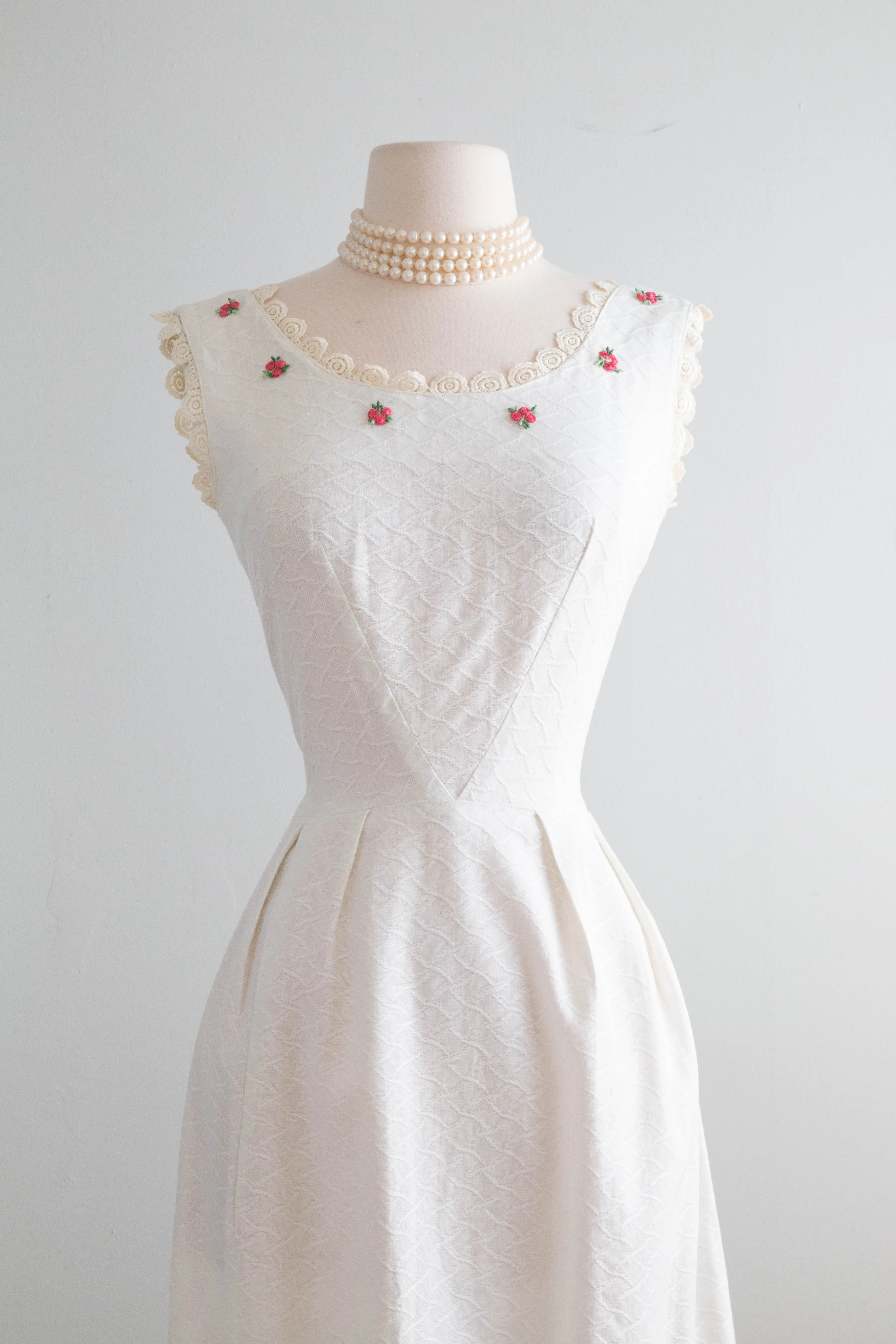 Adorable 1960's White Cotton Special Occasion Dress / Medium