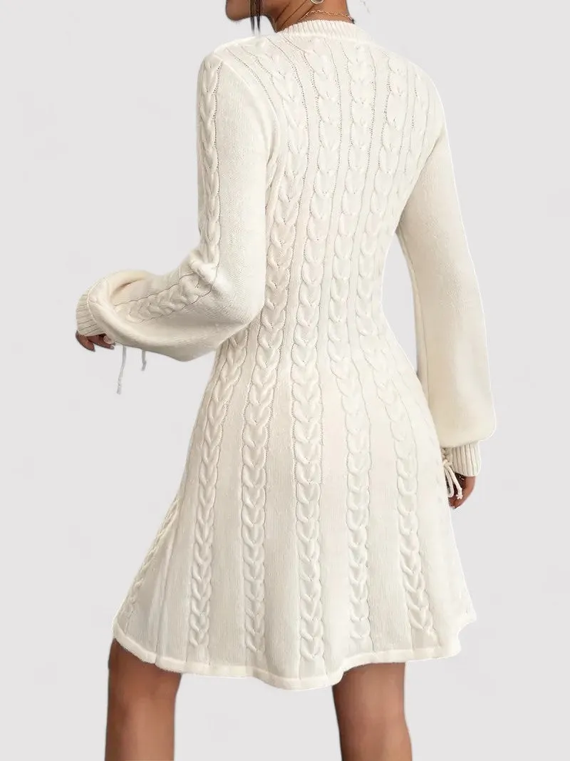 Ancien | Cable Knit V-neck Slim Fit Dress