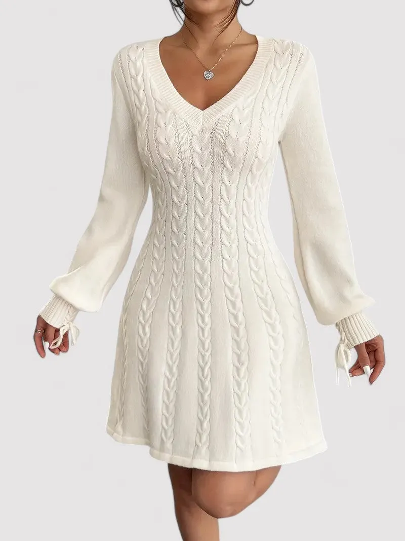 Ancien | Cable Knit V-neck Slim Fit Dress