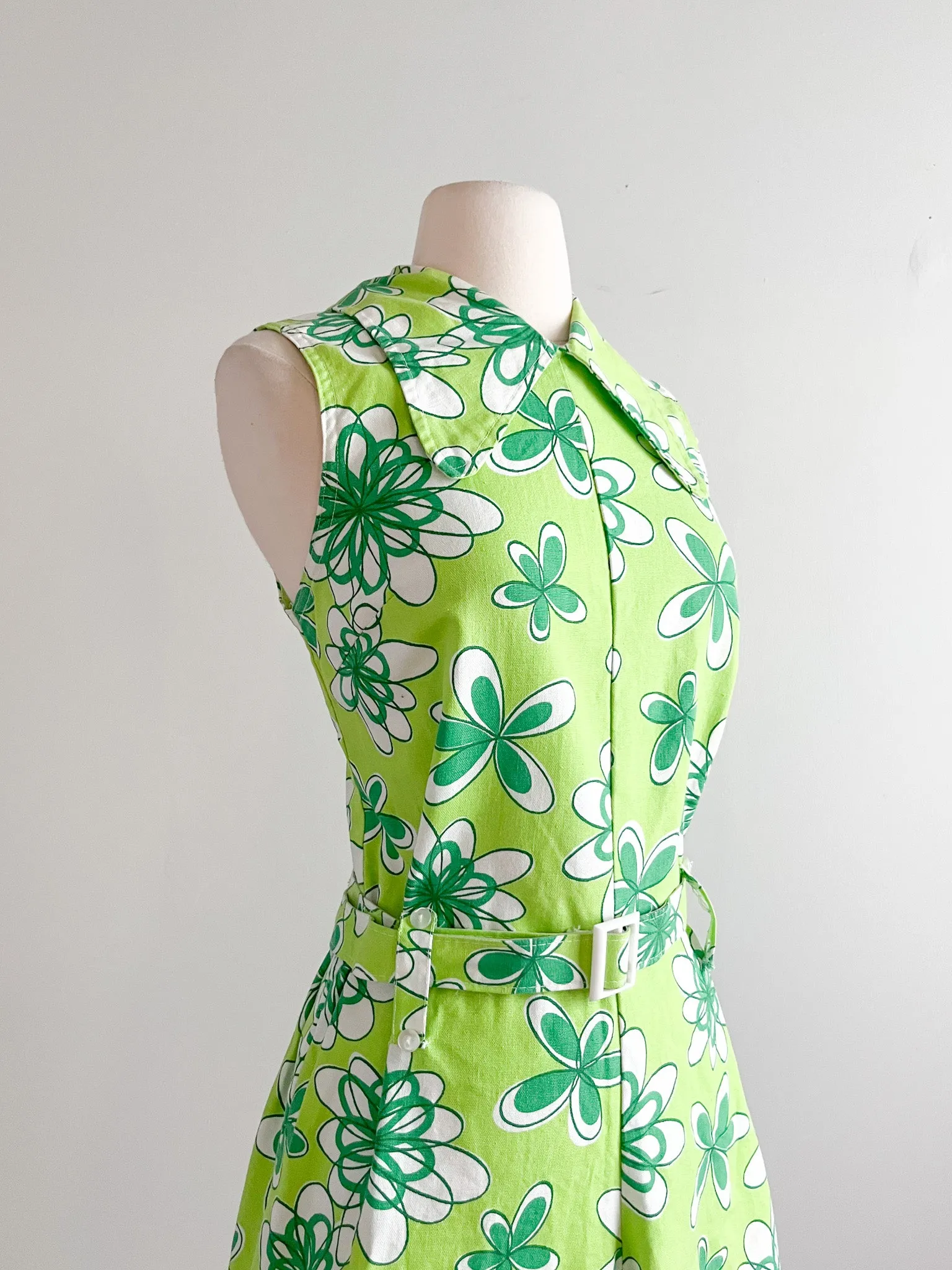 Coolest 1960's Mod Green Floral Print Romper / Sz M