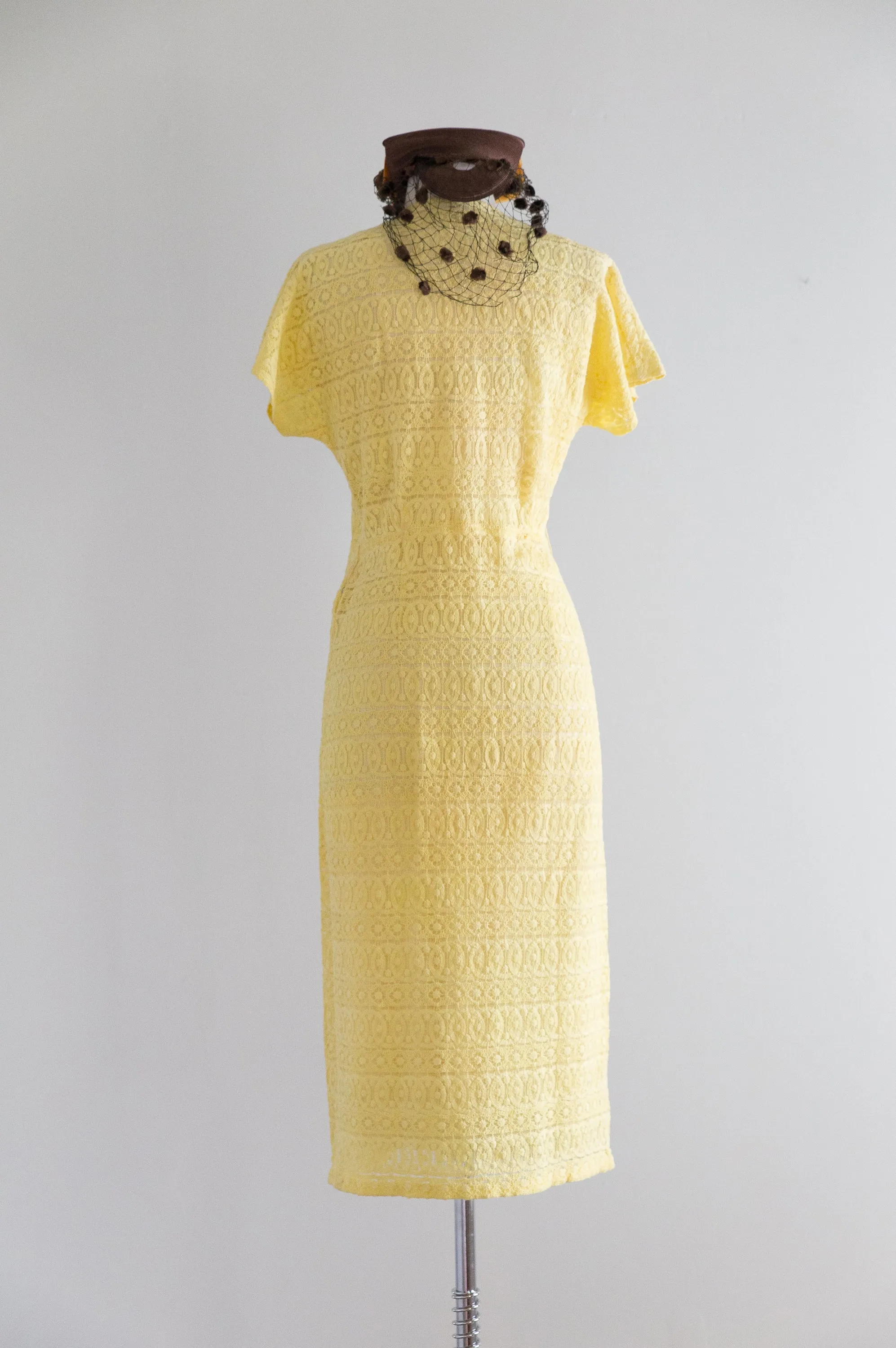 Darling 1930's Yellow Lace Day Dress With Chocolate Decorative Buttons / Medium