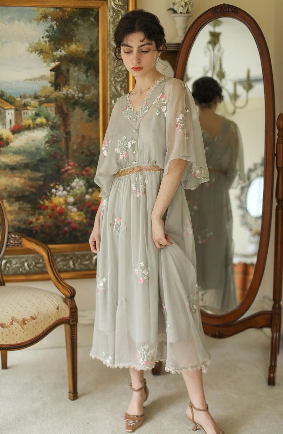 Elsie Dress Vintage Elegant Slim Luxury Embroidery Floral Sparkle Sequins High Waist V-Neck Lace Dress