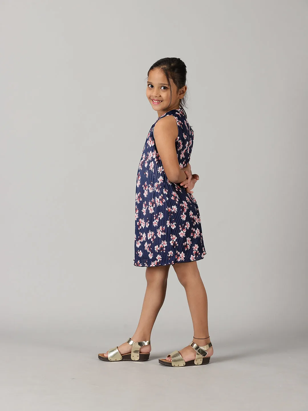 Girls Pleated Halter neck Dress