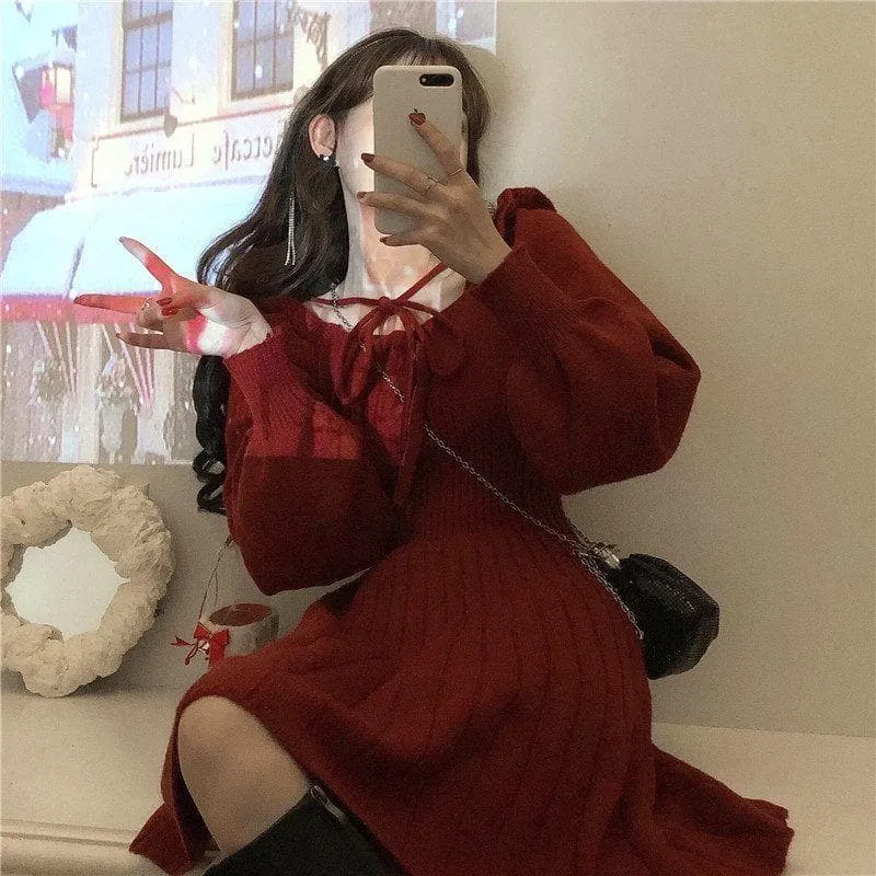 Knit Longsleeved Dress With Puff Sleeves