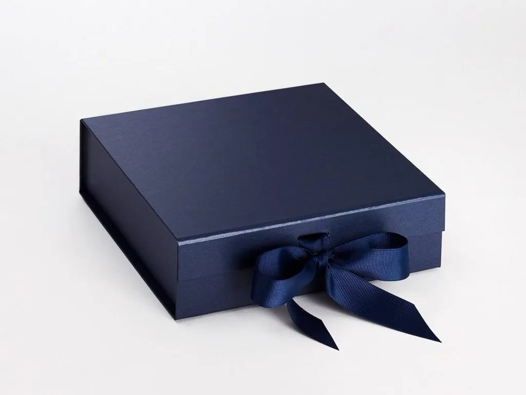 Sample - Medium Luxury Gift box