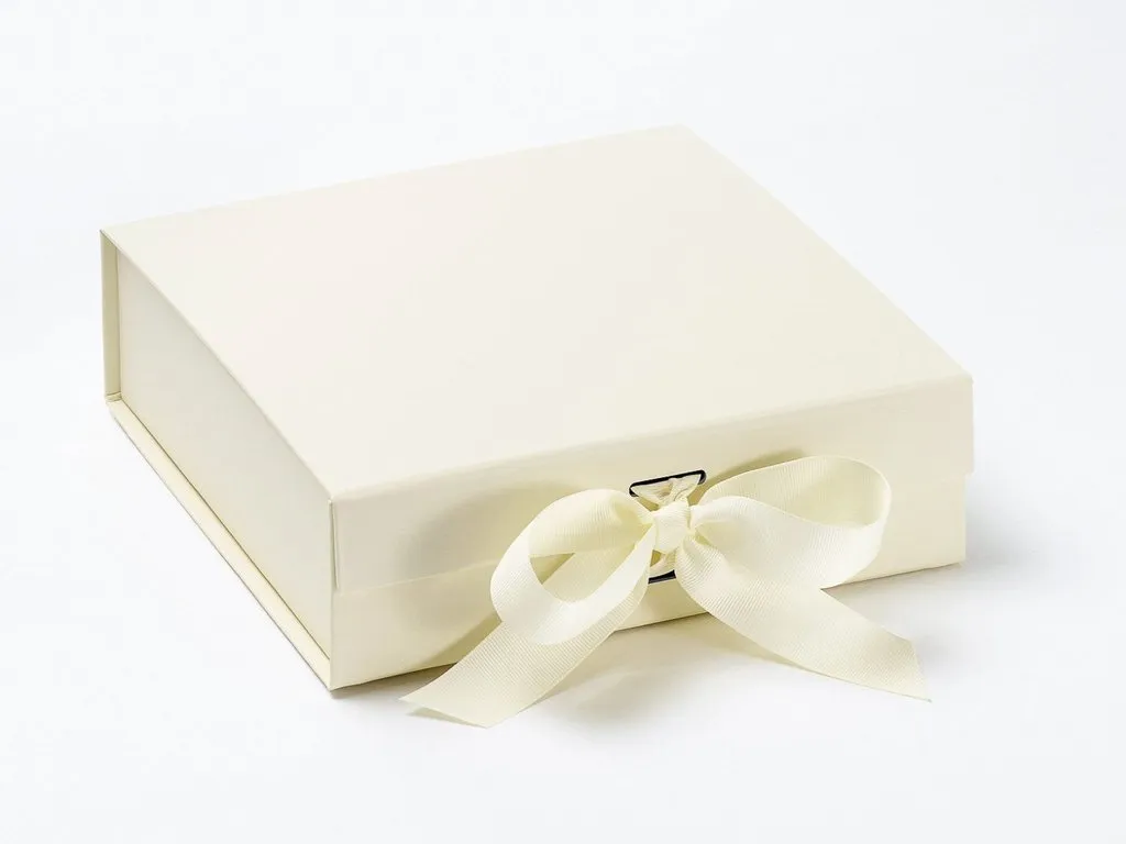 Sample - Medium Luxury Gift box