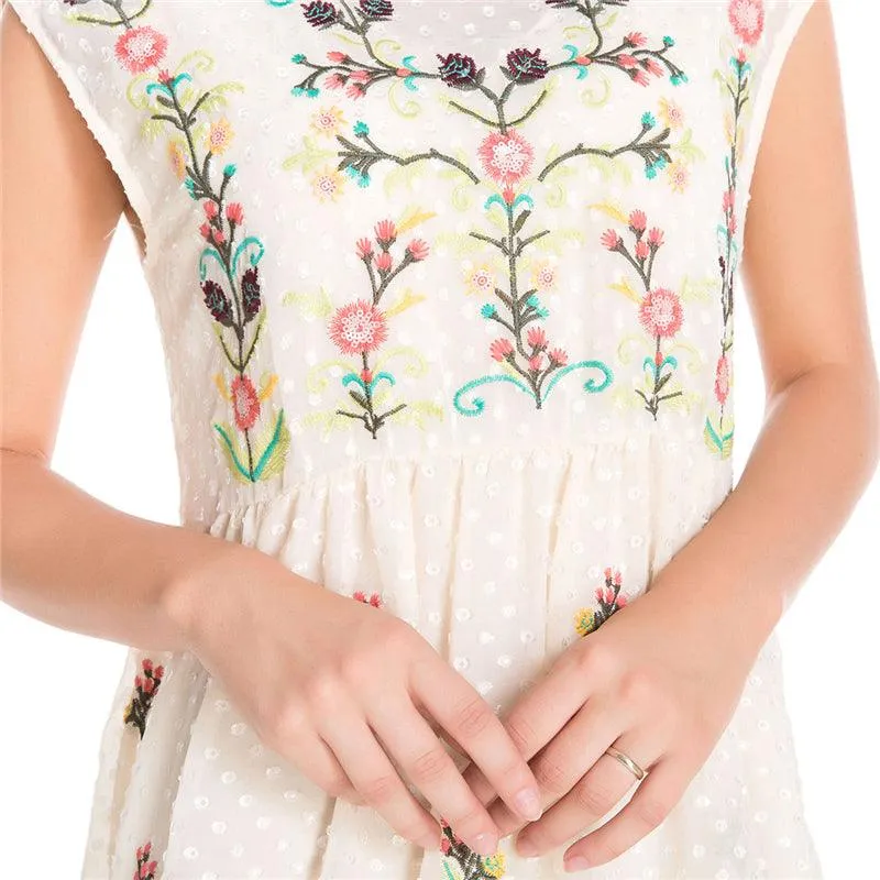 SAVANNAH SWEET FLORL EMBROIDERY DRESS