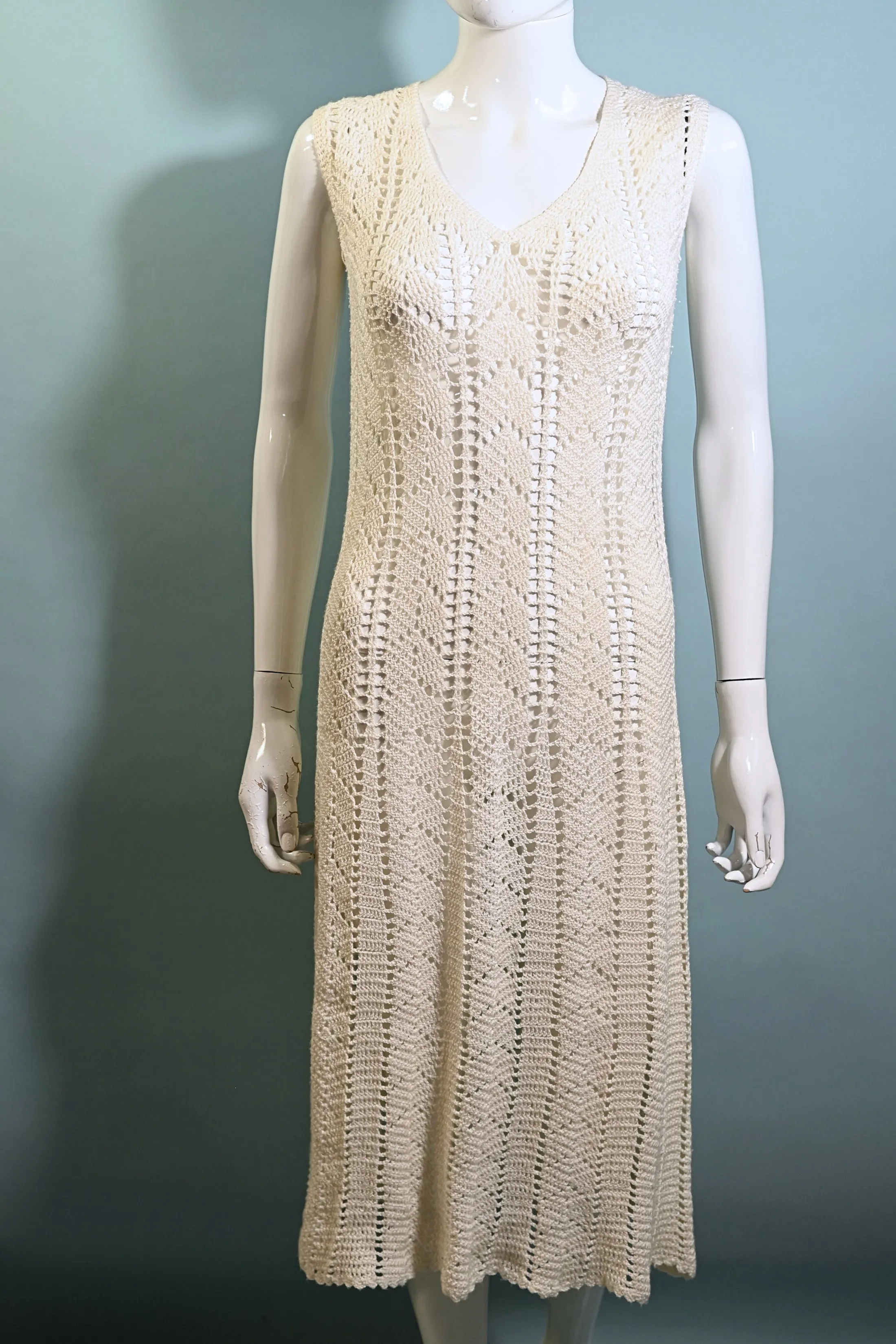 SOLD Vintage 60s Crochet Midi Dress, V Neck Bohemian Flapper Revival Dress S/M
