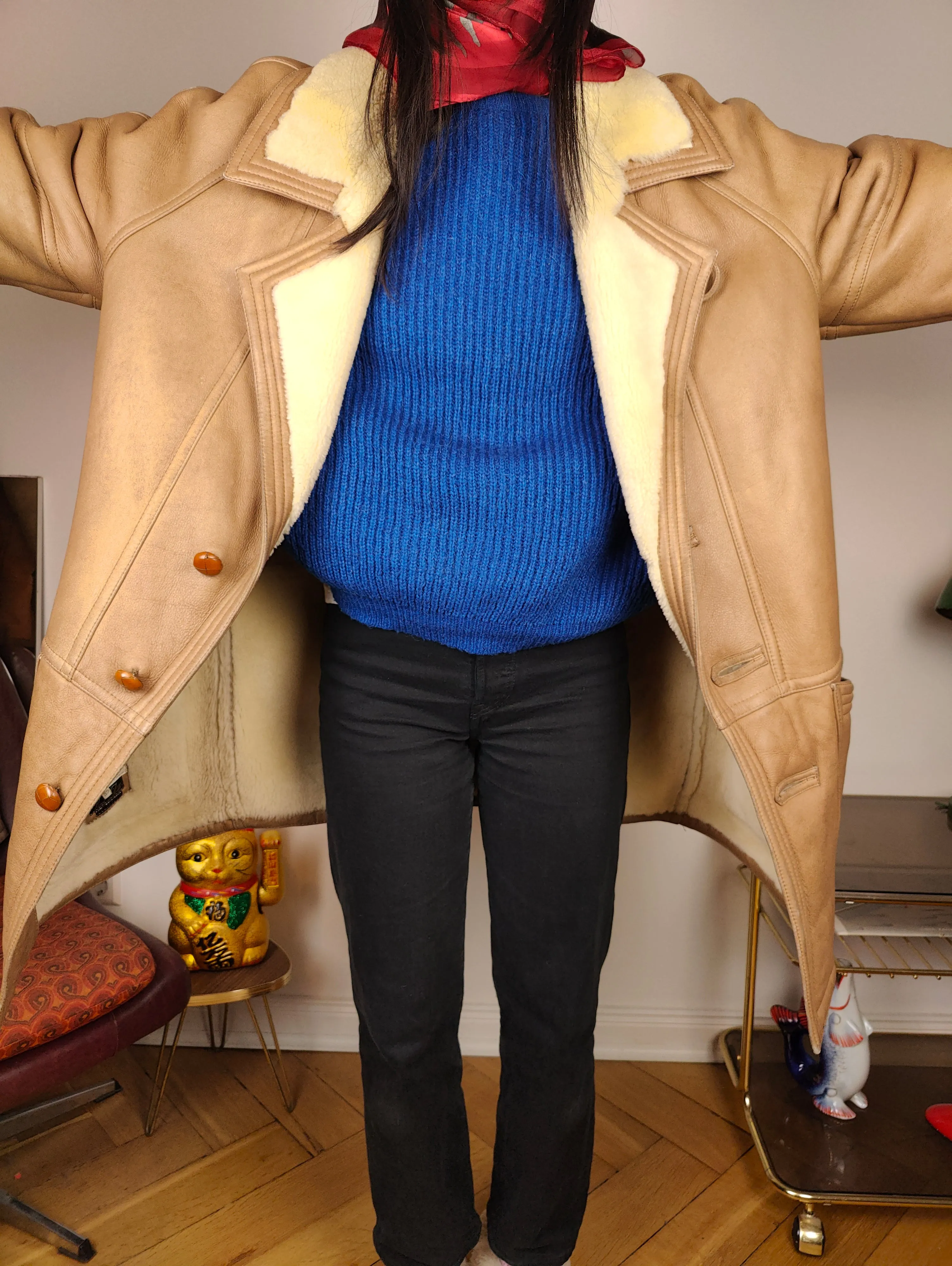 Vintage shearling coat L XL | beige brown lambskin sheepskin leather sherpa midi long jacket women unisex men