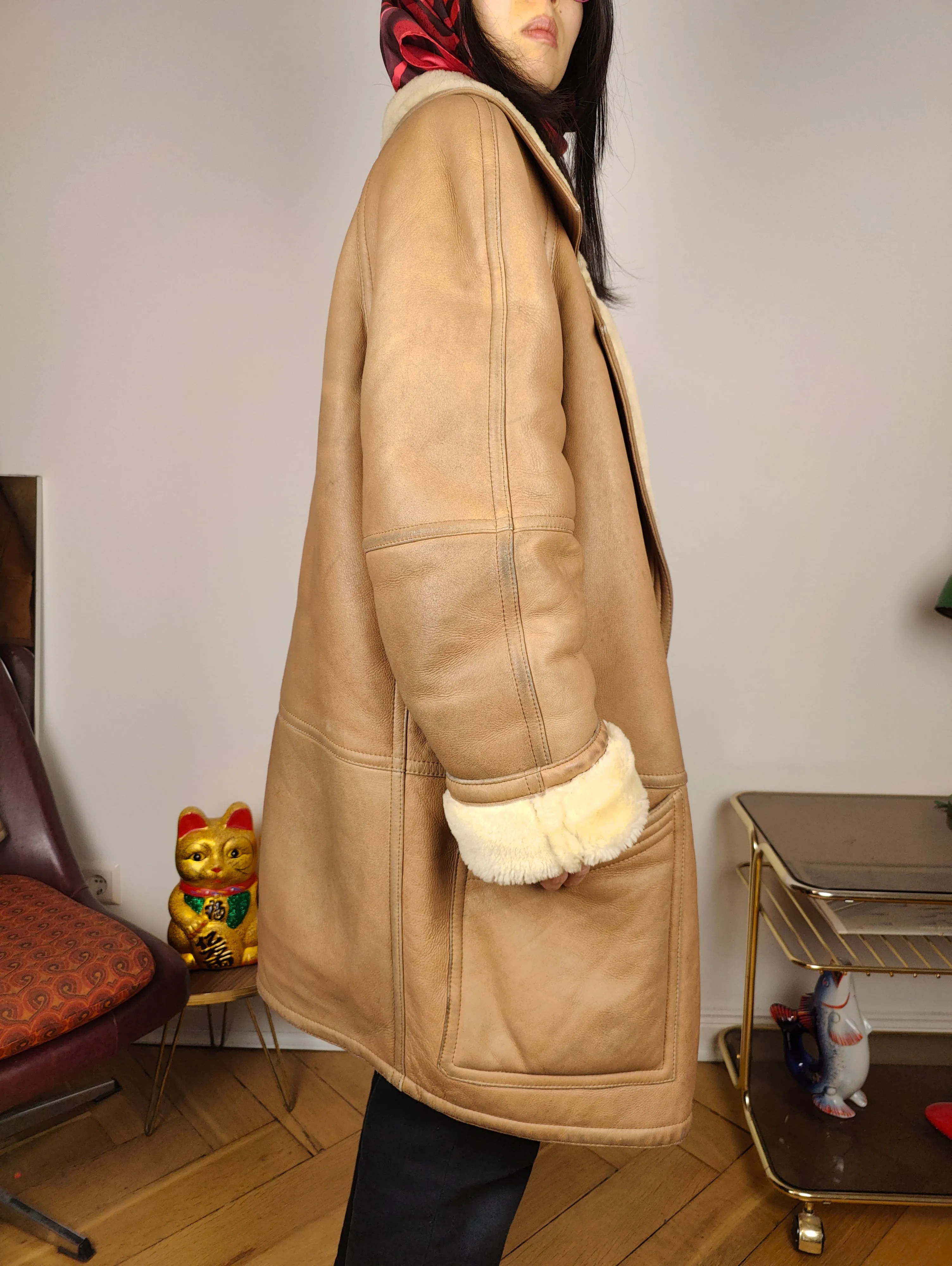 Vintage shearling coat L XL | beige brown lambskin sheepskin leather sherpa midi long jacket women unisex men